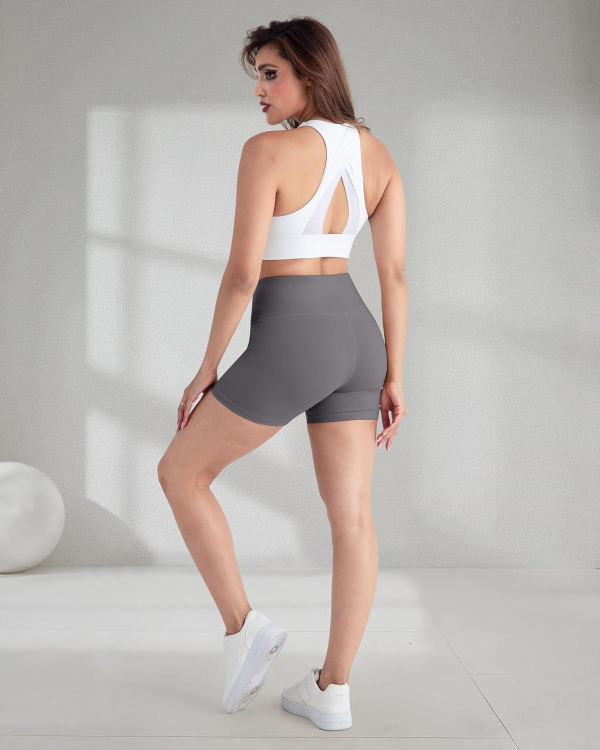 Shorts de ciclista de spandex para mujer, cintura alta, suaves y cómodos. Ideales para yoga, gym y entrenamiento.