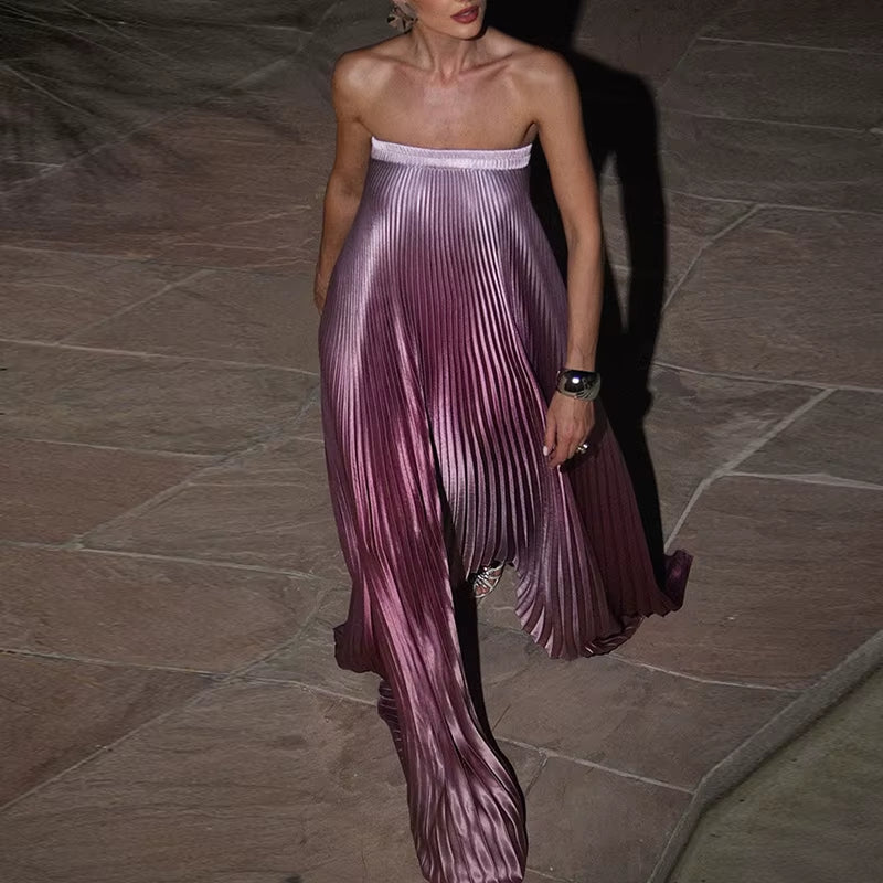 ✨ Vestido largo elegante para mujer ✨ Diseño sin mangas y con hombros descubiertos, efecto degradado y corte irregular. Con espalda descubierta y pliegues sofisticados, es perfecto para galas, eventos y noches especiales.