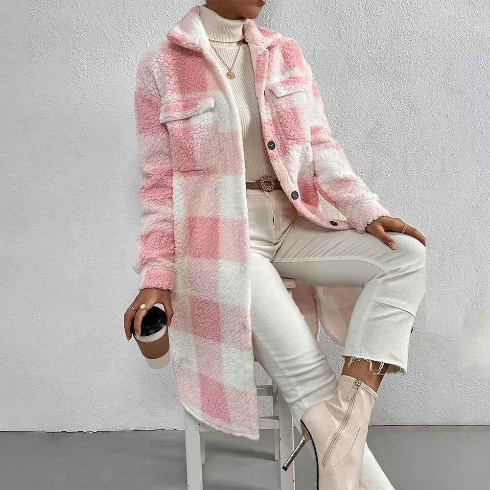 ✨ Chaqueta larga de invierno para mujer ✨ Diseño tipo shacket/cárdigan con estampado a cuadros tartán. Perfecta para mantenerte cálida y con estilo durante las fiestas y el invierno.